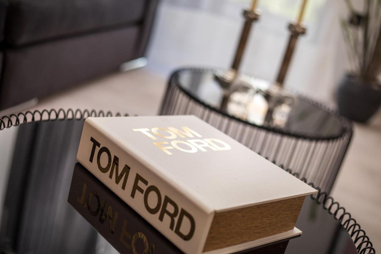 Rhodes Diamond Luxury Flat In The Heart Of Town *